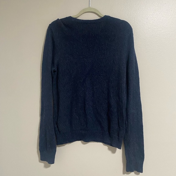 Hollister Navy Soft Cozy Sweater Size Medium - Picture 5 of 5